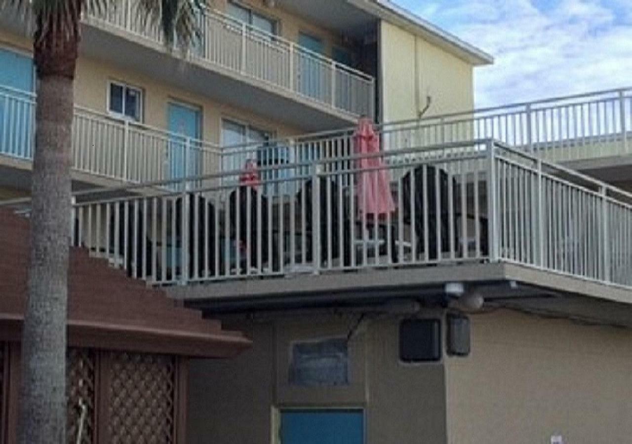Ocean Breeze - Direct Ocean Front-Pool Is Open Leilighet Daytona Beach Eksteriør bilde