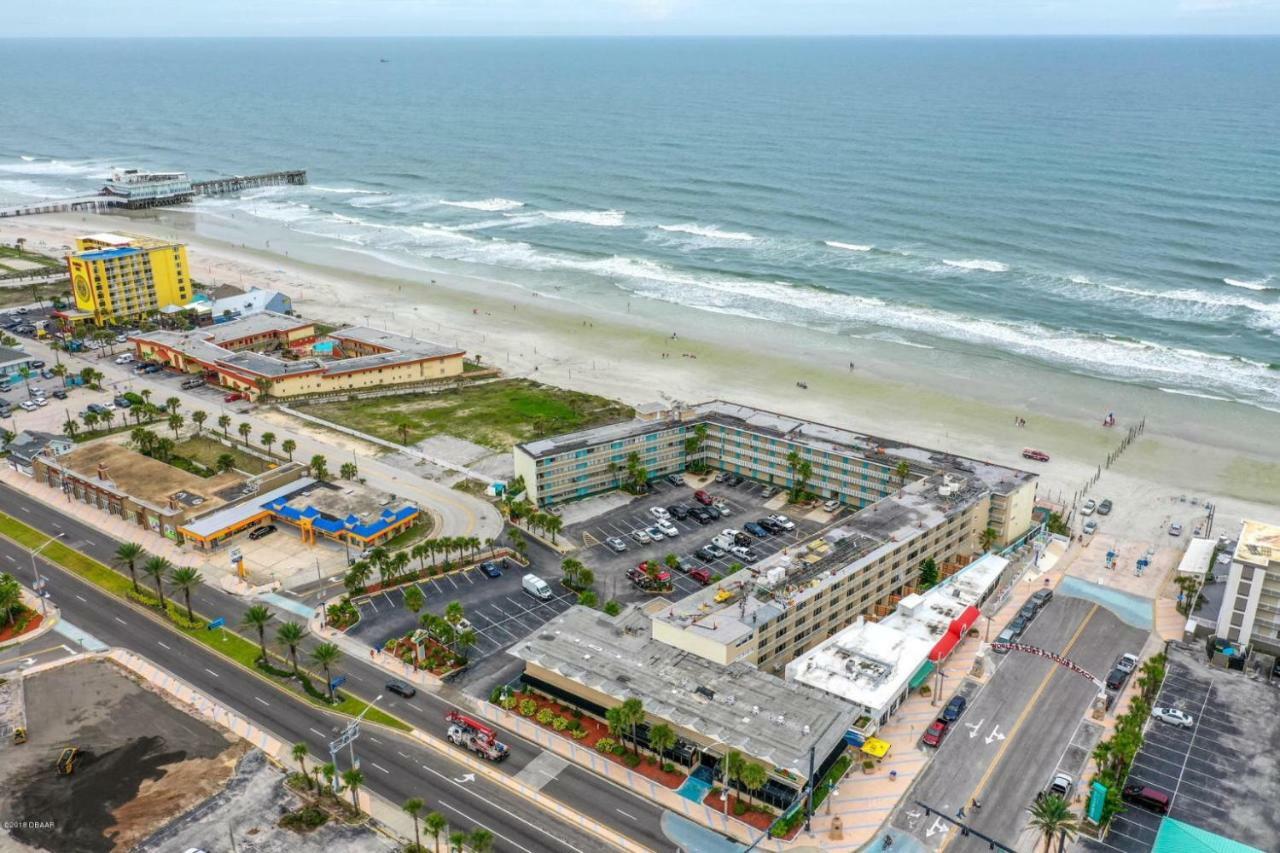 Ocean Breeze - Direct Ocean Front-Pool Is Open Leilighet Daytona Beach Eksteriør bilde